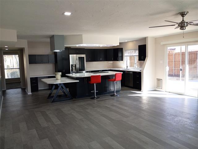 Foto del edificio - 5818 Townshire Rd