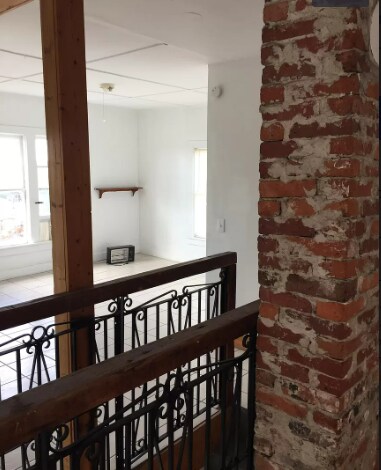 Unit 2 - 25 S Peninsula Dr
