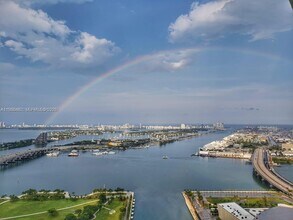 Building Photo - 888 Biscayne Blvd