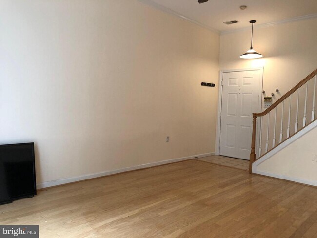 Foto del edificio - 2413 20th St NW