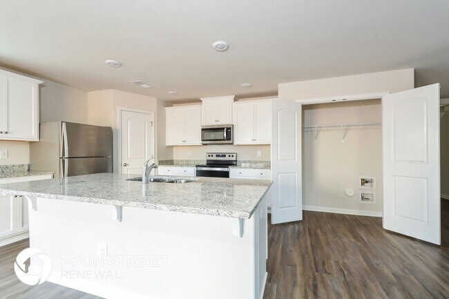 Building Photo - 444 Brisk Dr