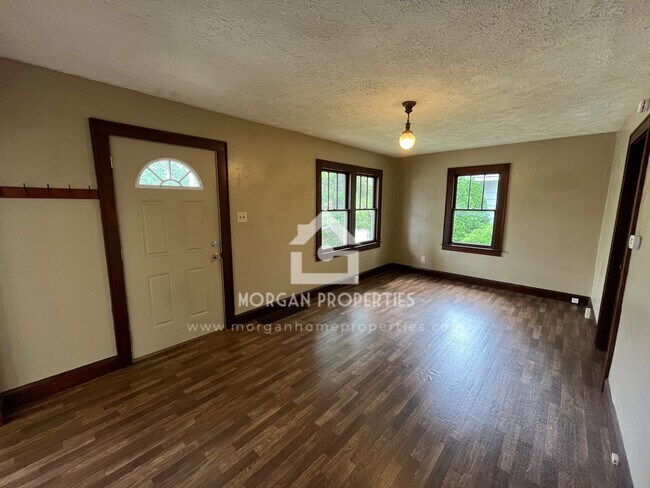 Foto del edificio - 3020 Jefferson St