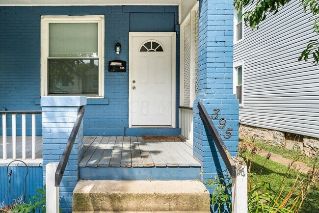 Foto del edificio - 397 Stoddart Ave