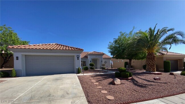 Foto del edificio - 10420 Villa Ridge Dr