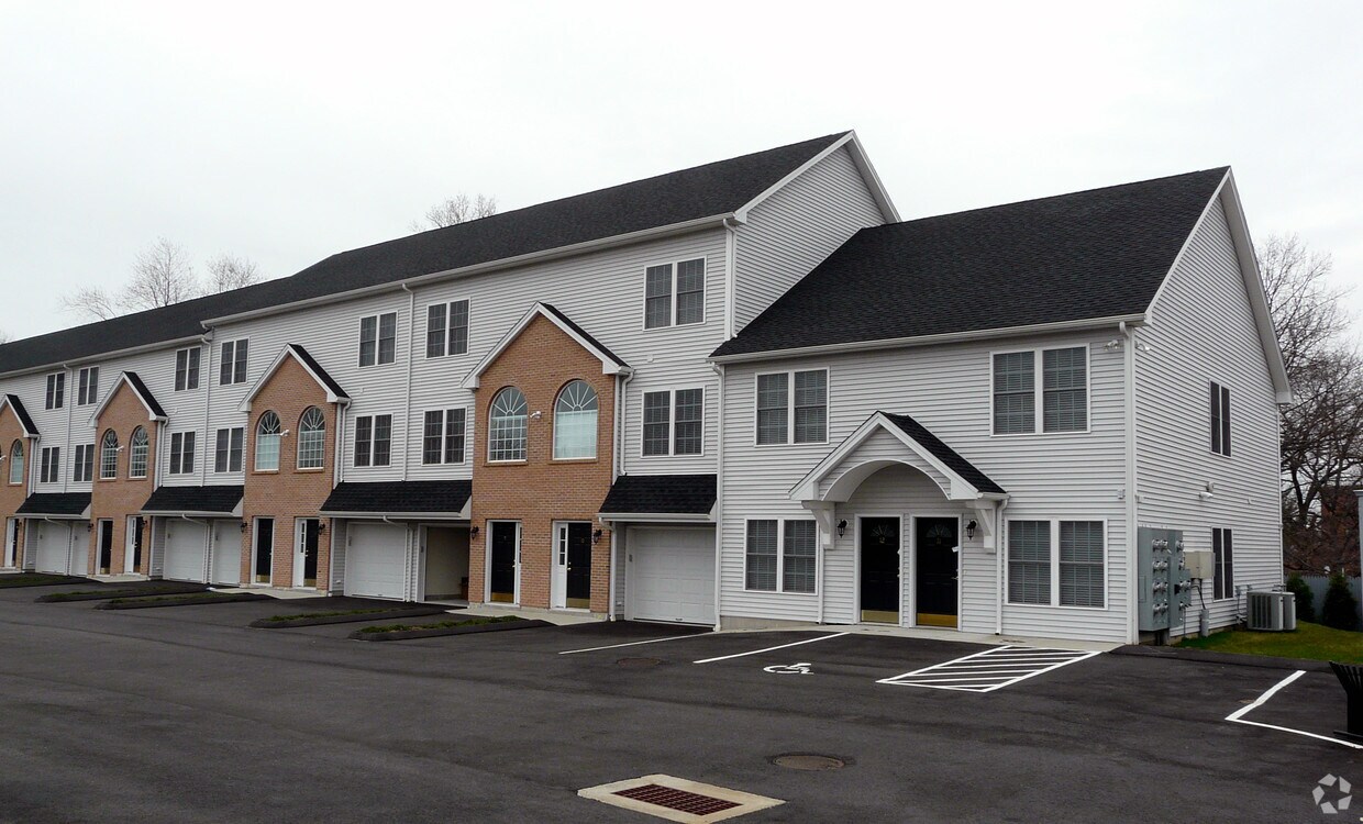 60 Yaremich Dr, Bridgeport, CT 06606 Apartments Bridgeport, CT