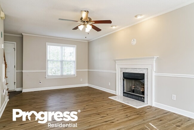 Building Photo - 102 Westwood Pl