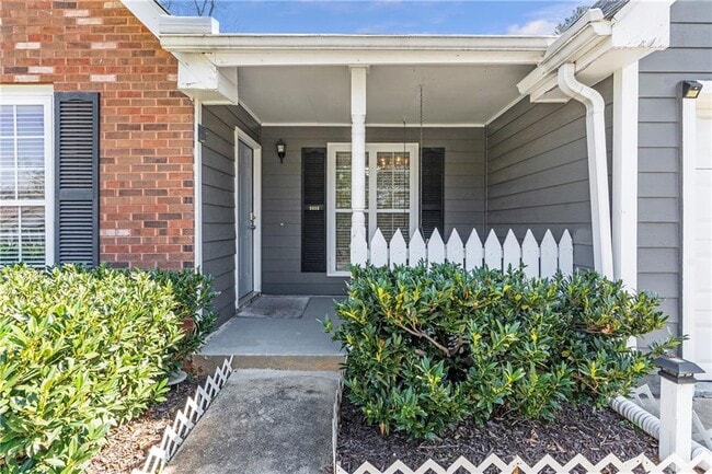 Building Photo - 2452 Inverloch Cir