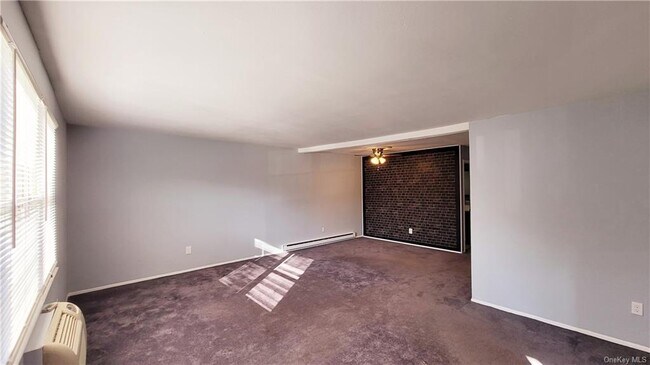 Foto del edificio - 3 White Gate Rd