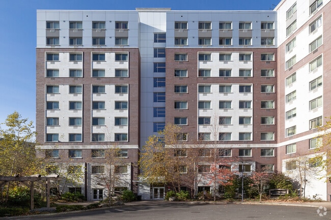 Building Photo - The Woodlands