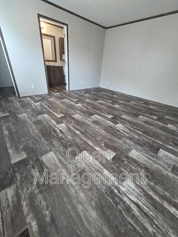 Foto del edificio - 8701 NE 107th Pl