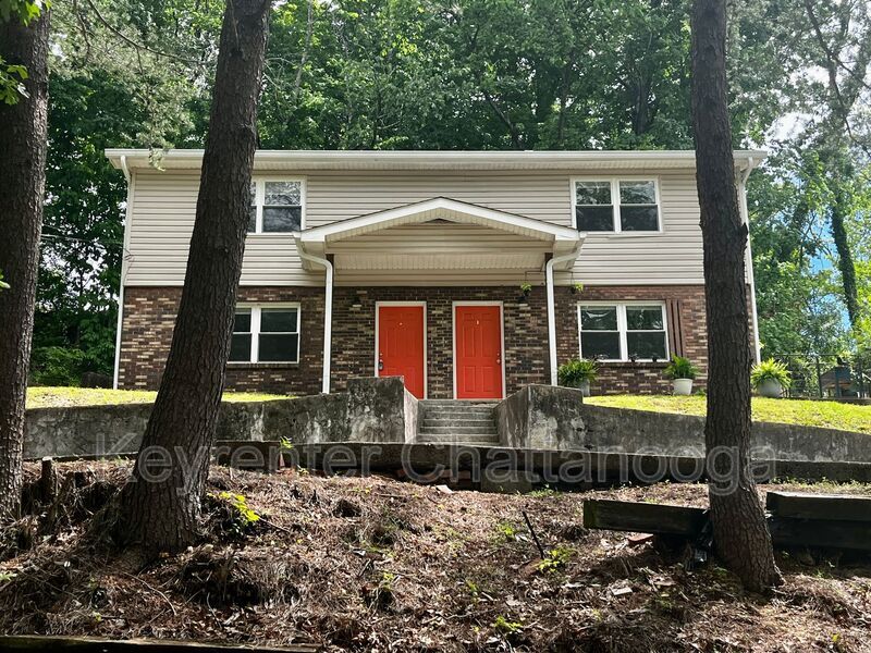Foto principal - 1612 Knickerbocker Ave