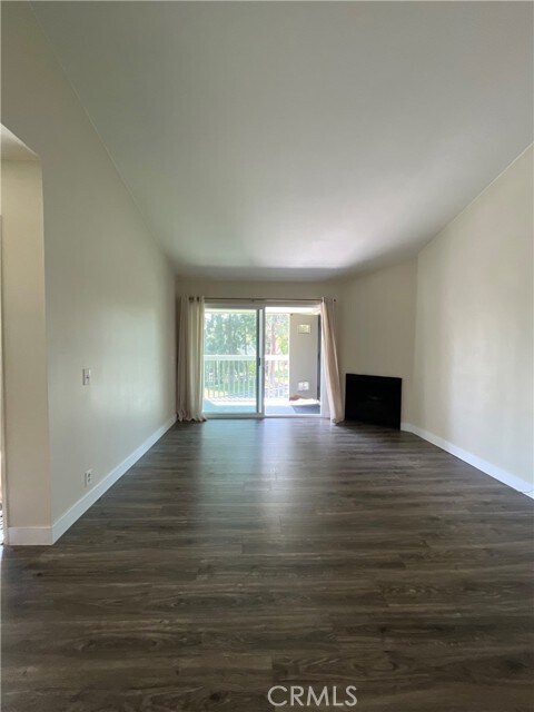 Foto del edificio - 5806 Old Village Rd