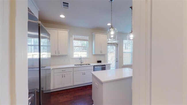 Building Photo - 5336 Brooklands Dr
