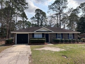 Building Photo - 133 Melrose Pl