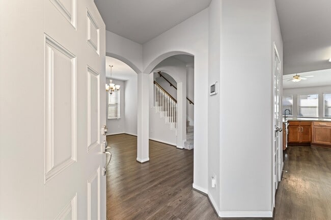 Building Photo - 15207 Lake Erie Dr