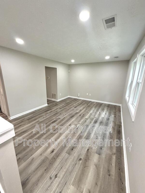 Photo - 734 S Candler St Apartment