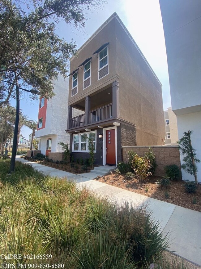 Building Photo - Rancho Cucamonga 3 Bedroom Home