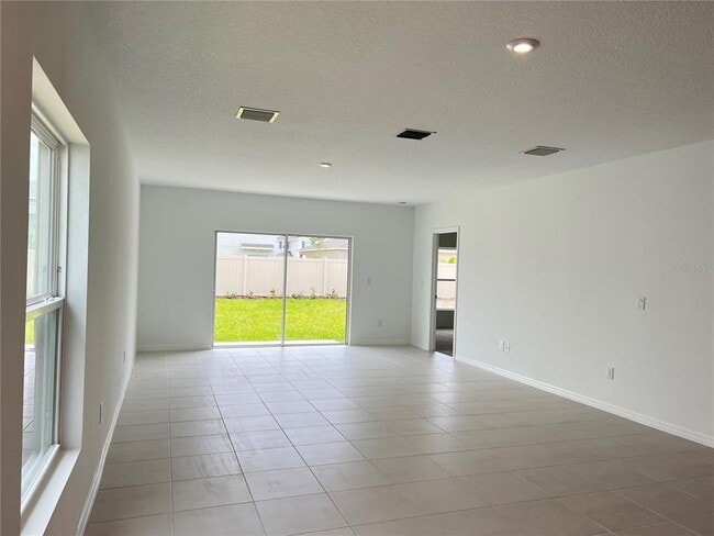 Building Photo - 6346 Springmont Lp