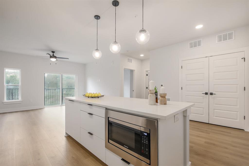 2500 Longview St Unit 208, Austin, TX 78705 Condo for Rent in Austin