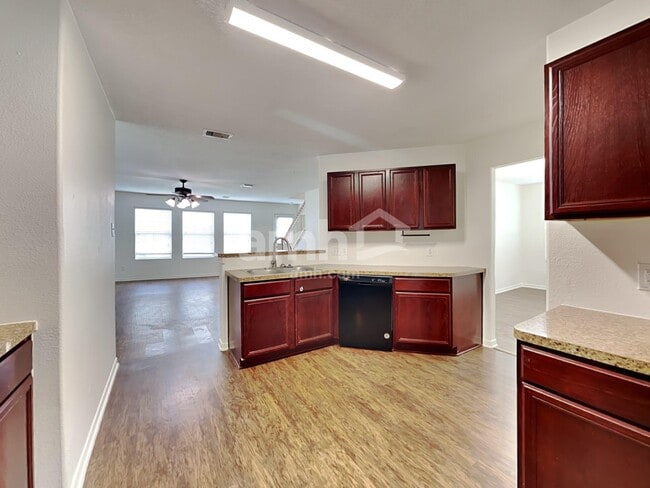 Foto del edificio - 16823 Accolade Way