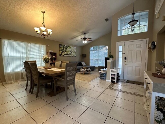 Building Photo - 2227 Mallory Cir