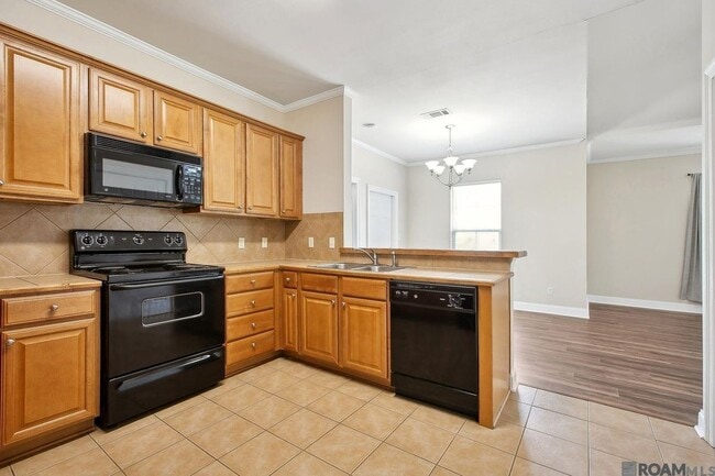 Foto del edificio - 7300 Burbank Dr