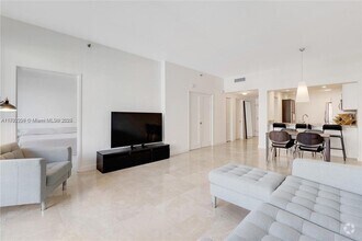 Building Photo - 201 Crandon Blvd