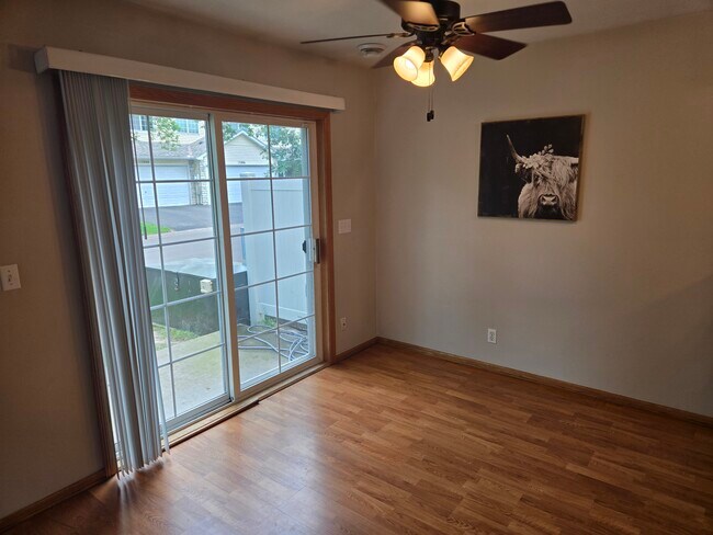 Building Photo - 13834 Flay Ave N
