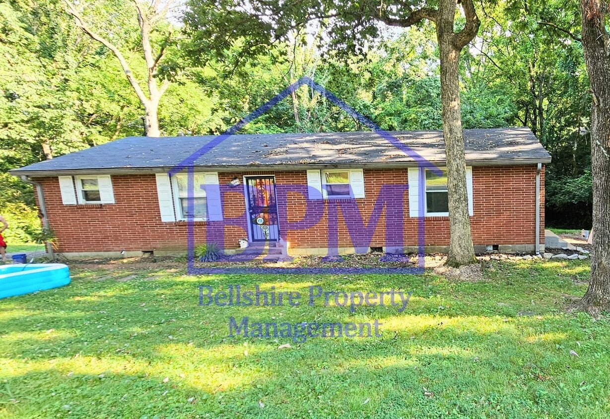 Primary Photo - Affordable 2 Bed, 1 Bath Duplex in Madison...
