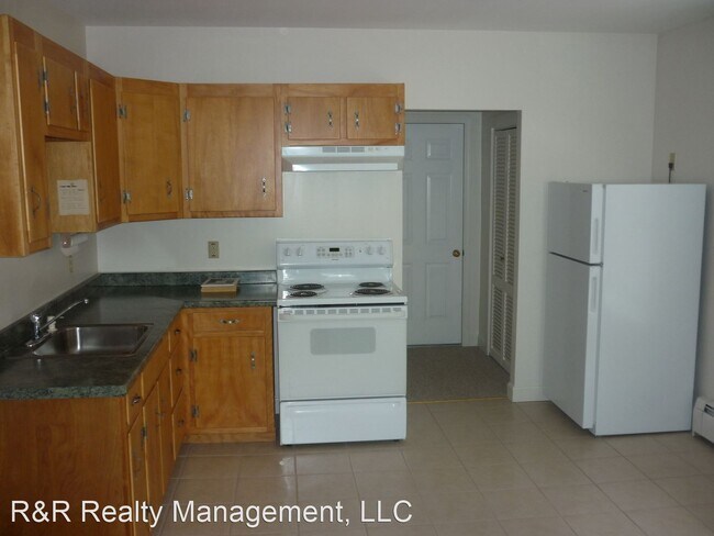 Building Photo - 1 br, 1 bath House - 108 North Main St Apt 4