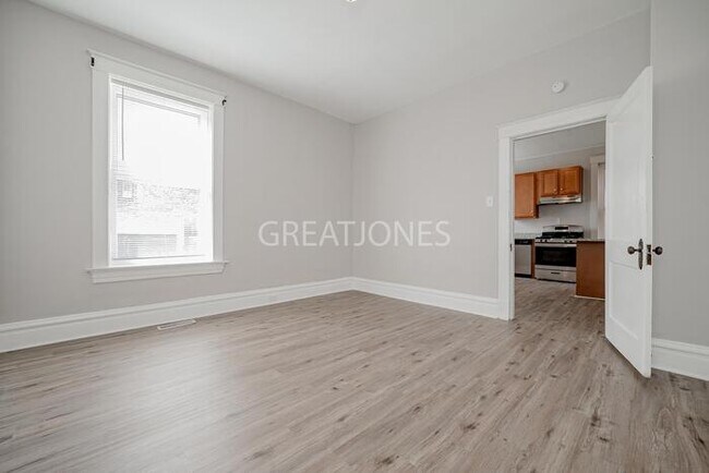 Building Photo - 3639 S Compton Ave