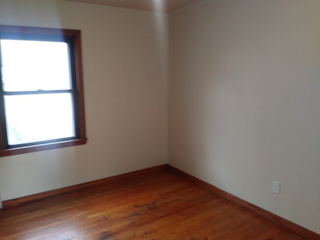 Foto del edificio - 4612-14 N 46th St