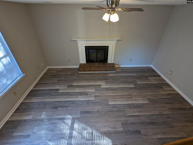 Foto del edificio - 1 Allison Ct