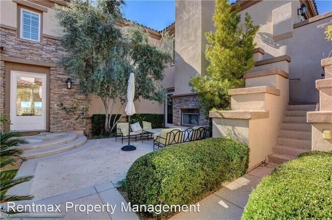 Building Photo - 5 br, 6 bath House - 11635 EVERGREEN CREEK LN
