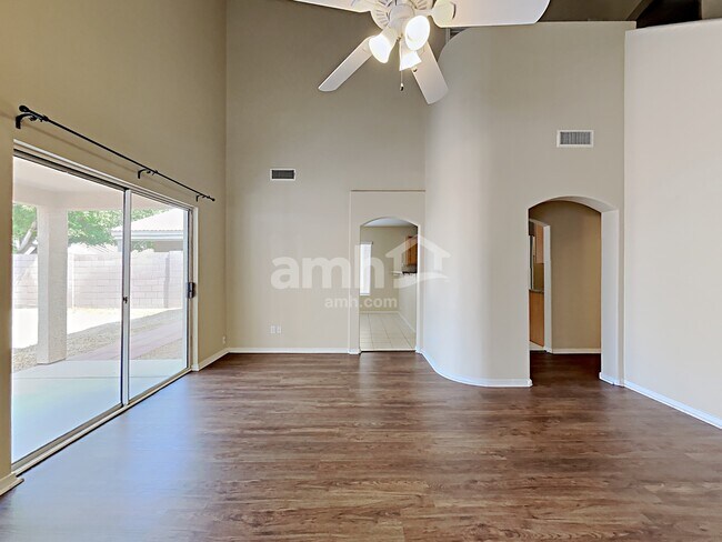 Building Photo - 20416 N 31st Way