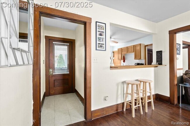 Foto del edificio - 423 Pingree Blvd