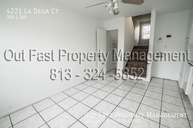 Building Photo - 4221 La Dega Ct