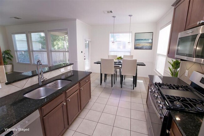 Foto del edificio - 8732 Wood Stork Dr