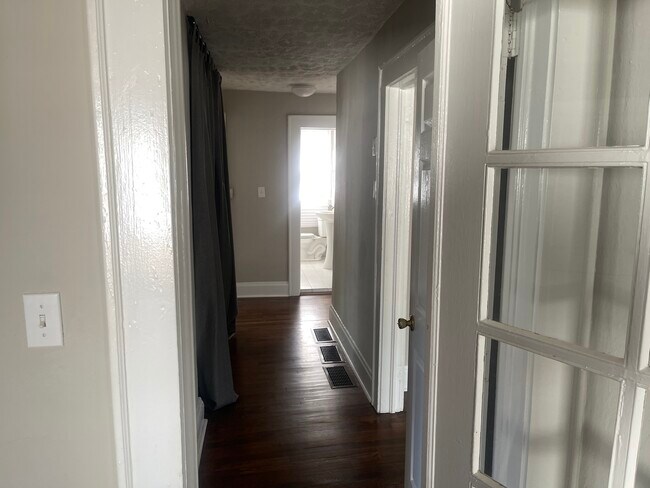 Building Photo - 778 Moreland Ave SE