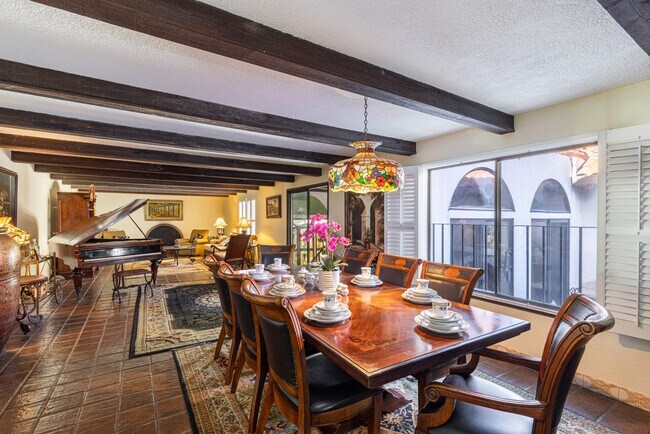 Building Photo - 474 Glass Mountain Rd