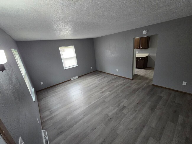 Foto del edificio - 1226-1228 S Creek