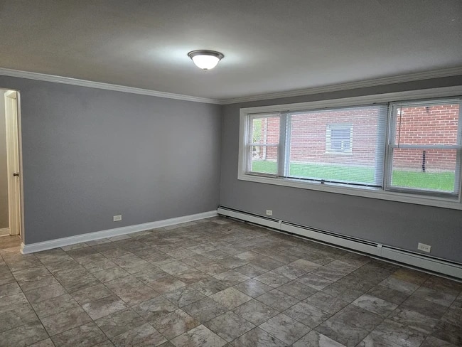 Foto del edificio - 10105 Hartford Ct