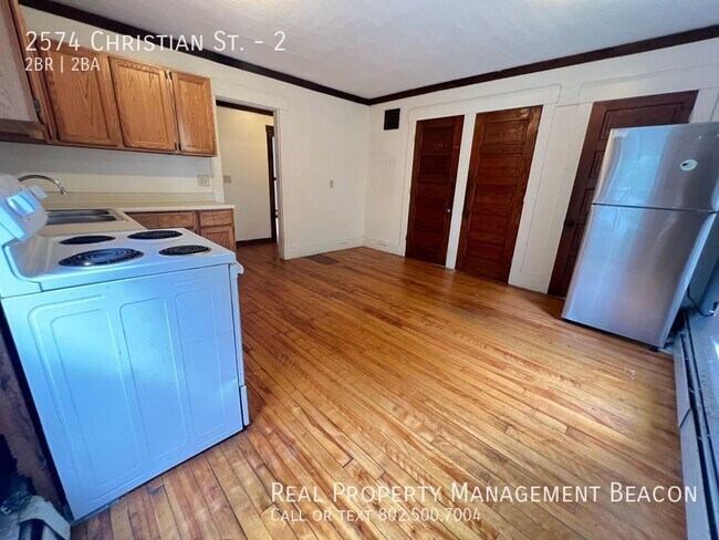 Building Photo - White River Junction VT, 2 BR, 2B Apartmen...