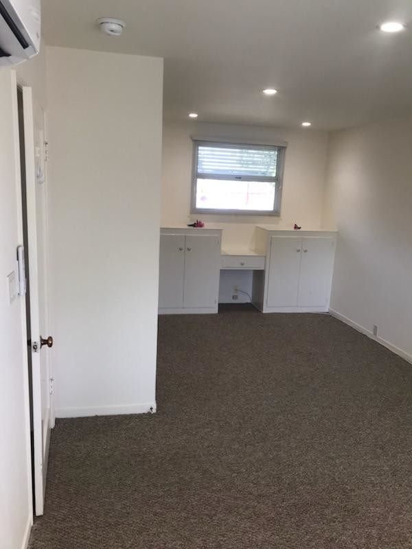Spacious - 3825 Parish Ave