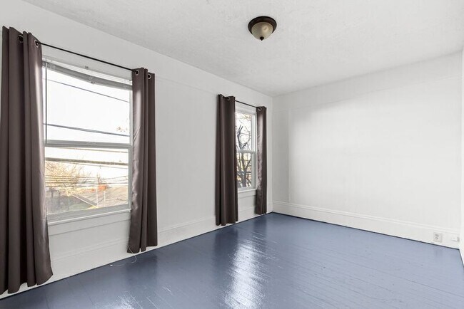 Foto del edificio - 2466 NW Vaughn St