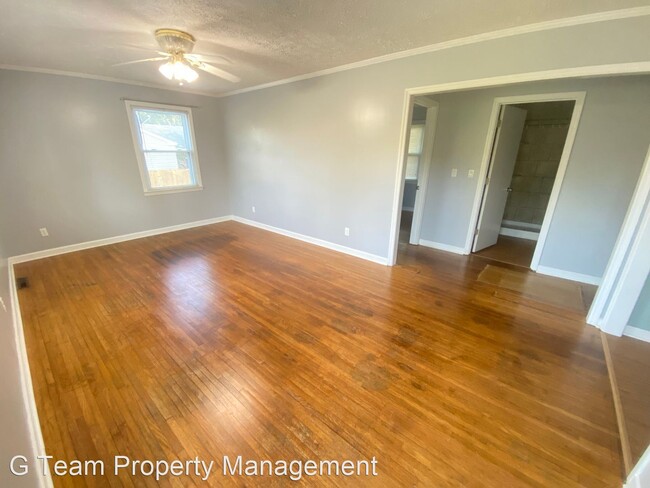 Building Photo - 2 br, 1 bath House - 123 Westlynn Dr