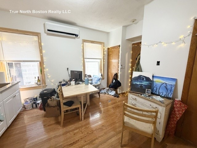 Building Photo - 206 Hanover St