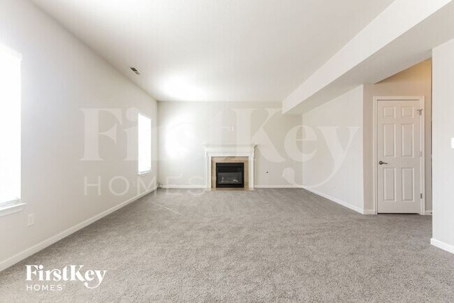 Foto del edificio - 8349 Burket Way