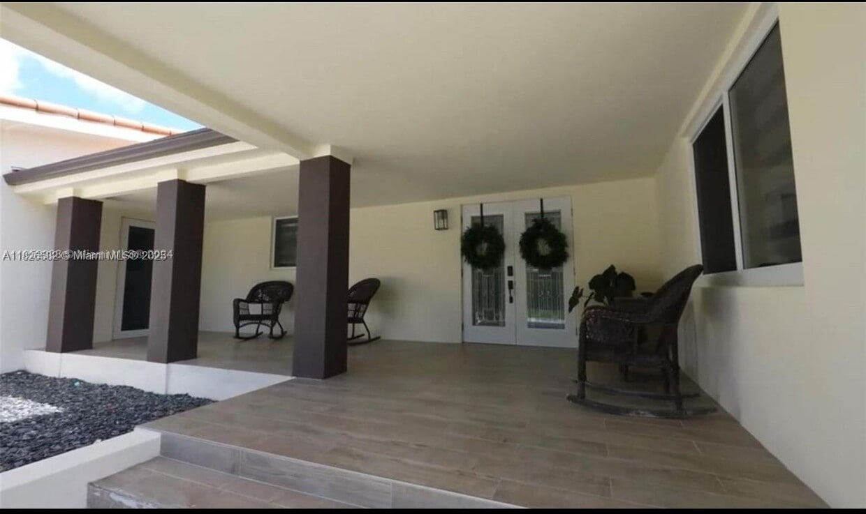 Foto del edificio - 11866 SW 43rd St