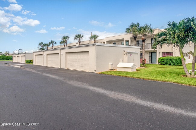 Building Photo - 1950 Atlantic St